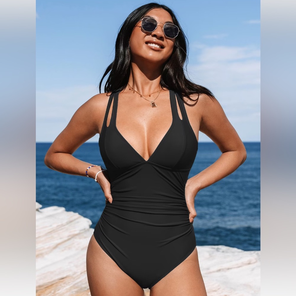 Cupshe Plunge Paneling Cross Tie Back One Piece Swimsuit